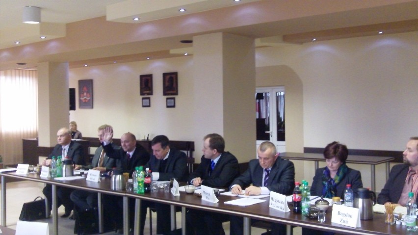 XIII Sesja Rady Powiatu Kraśnickiego [zapis relacji]