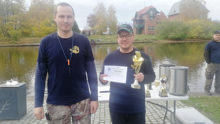  Nowy Dwór Gdański.Ostatnie zawody z cyklu V Grand Prix Żuław w wędkarstwie ‎spławikowy. Wędkarze Koła nr 6 złowili 255 kg ryb