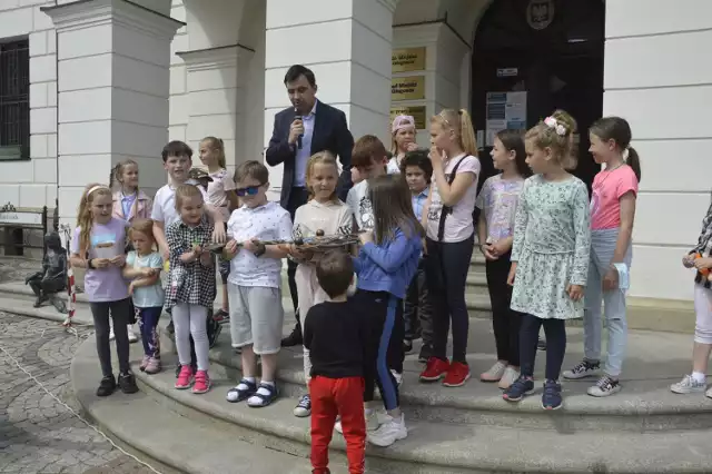Dzień Dziecka w Głogowie. Dzieci przejęły klucze do miasta. ZDJĘCIA | Głogów  Nasze Miasto
