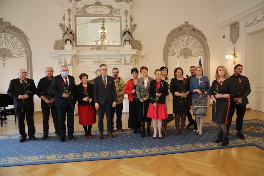 Legnica: Odznaczenia Państwowe za Długoletnią Służbę, zobaczcie zdjęcia