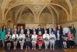 Złote gody w Jarosławiu. 14 par otrzymało Medale za Długoletnie Pożycie Małżeńskie [ZDJĘCIA]