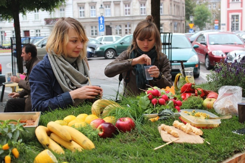 Park(ing) Day na placu Kolegiackim