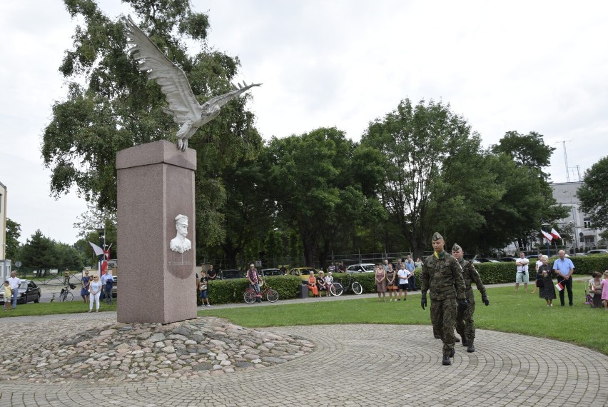 W Skierniewicach zakończyła się oficjalna część obchodów Święta Wojska Polskiego