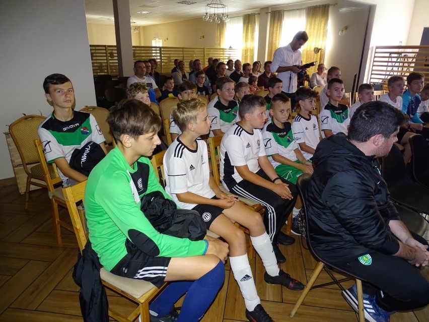 Dwa lata temu w Chełmnie powstała szkółka piłkarska Football...