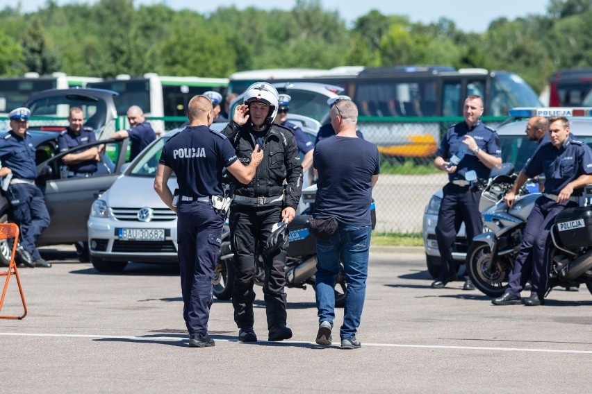 Policjanci prewencji i drogówki walczyli w Białymstoku o...