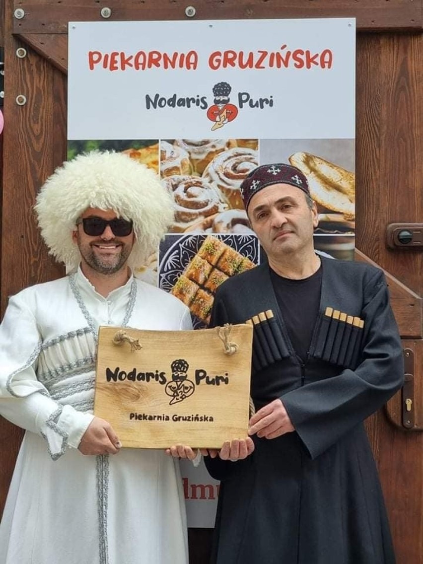 W Toruniu powstała nowa piekarnia gruzińska. Tradycje kulinarne Gruzji w Nodaris Puri. Co tam zjemy? [zdjęcia]