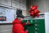 Czytelnicy zadowoleni. Już czynny jest nowoczesny książkomat w bibliotece w Sulechowie 