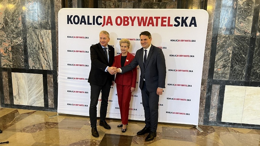 Poseł Wojciech Saługa i senator Beata Małecka-Libera...