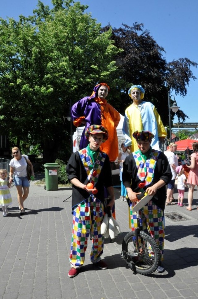 Nowy Dwór Gdański. Piątkowe popołudnie oraz cała sobota upłynęła pod znakiem Dni Żuław. Były zabawy dla dzieci i dorosłych, koncerty, wydarzenia sportowe.