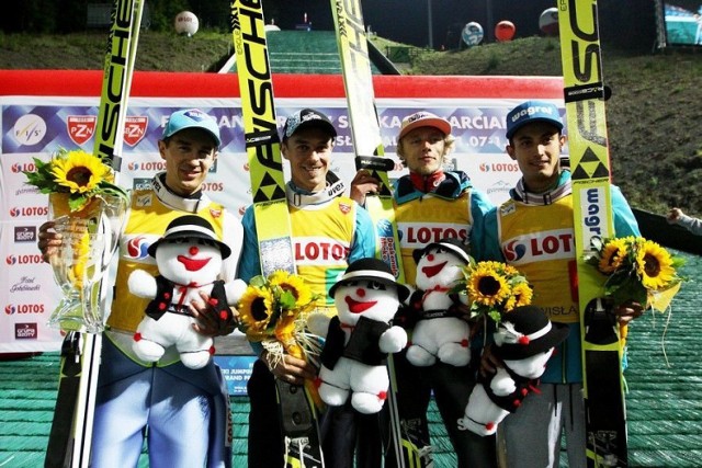 Polska drużyna (od lewej): Kamil Stoch, Piotr Żyła, Dawid Kubacki, Maciej Kot