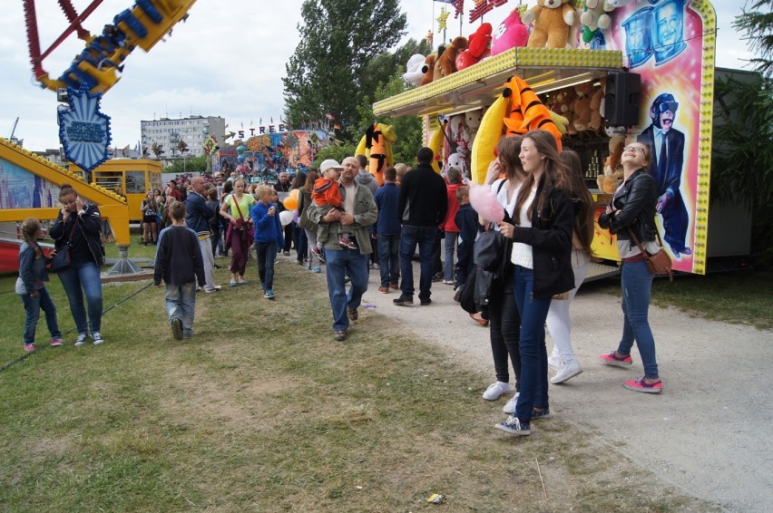 Święto Miasta Radomsko 2014: Wesołe miasteczko