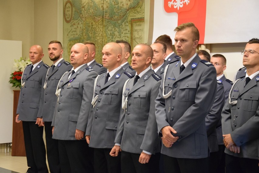 Beata Szydło świętowała razem z oświęcimskimi policjantami