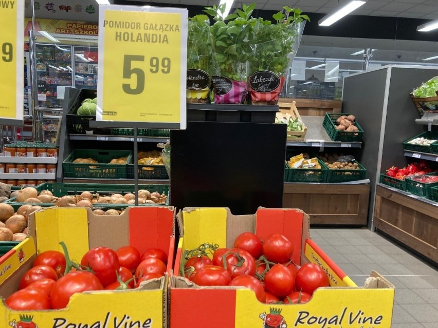 Pomidor - cena za kg
Netto - 5,99 zł
Lidl - 4,99...