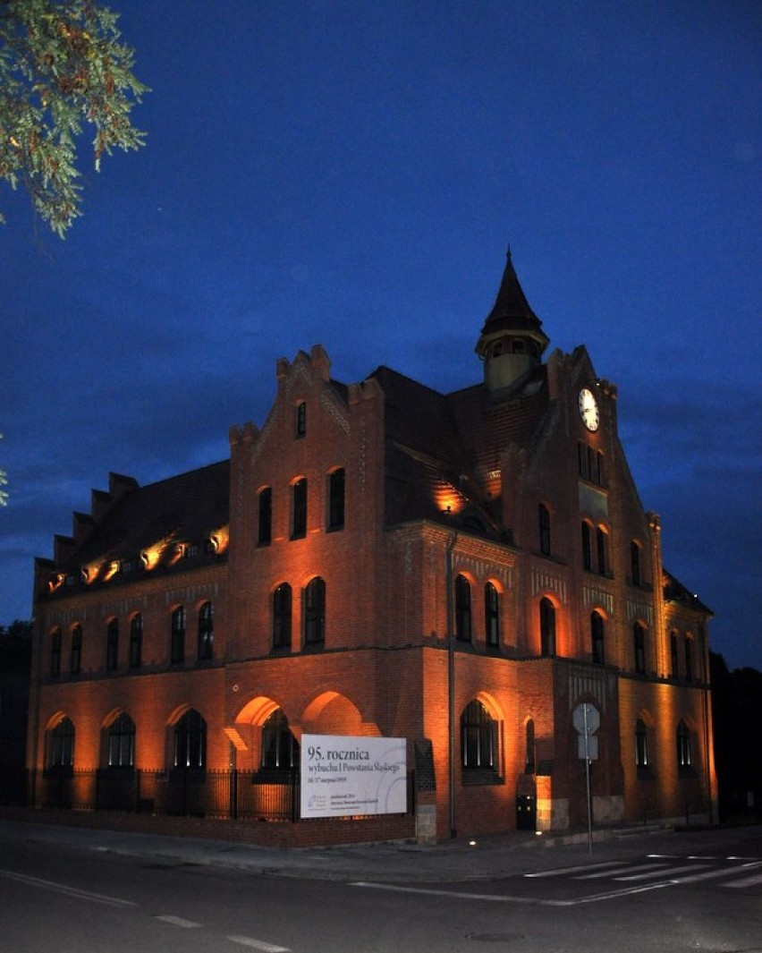 Podświetlenie Muzeum Powstań Śląskich w Świętochłowicach