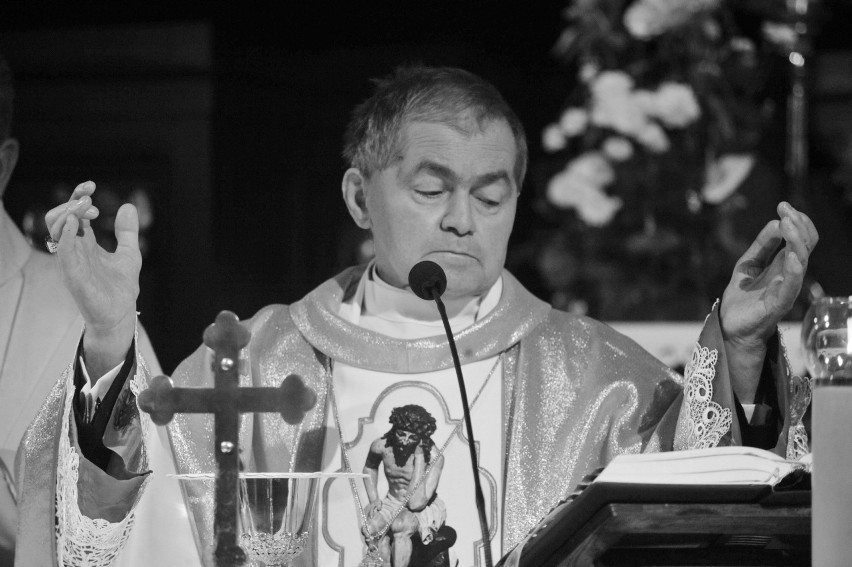 Zmarł ksiądz prałat Andrzej Fryźlewicz. Był kapelanem kardynała Franciszka Macharskiego