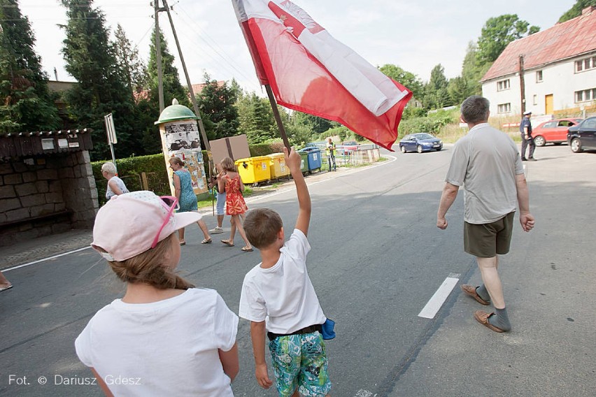 Protest mieszkańców wsi Chwaliszów , Struga i Lubomin