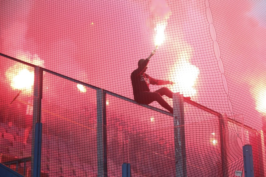 Kibice Cracovii na meczu z Wisłą Kraków