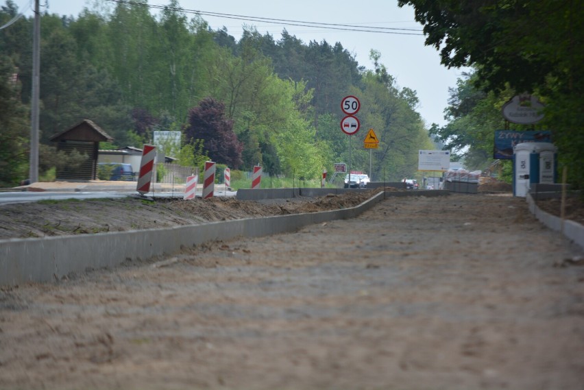 Trwa przebudowa drogi wojewódzkiej nr 160 - trzeba się...