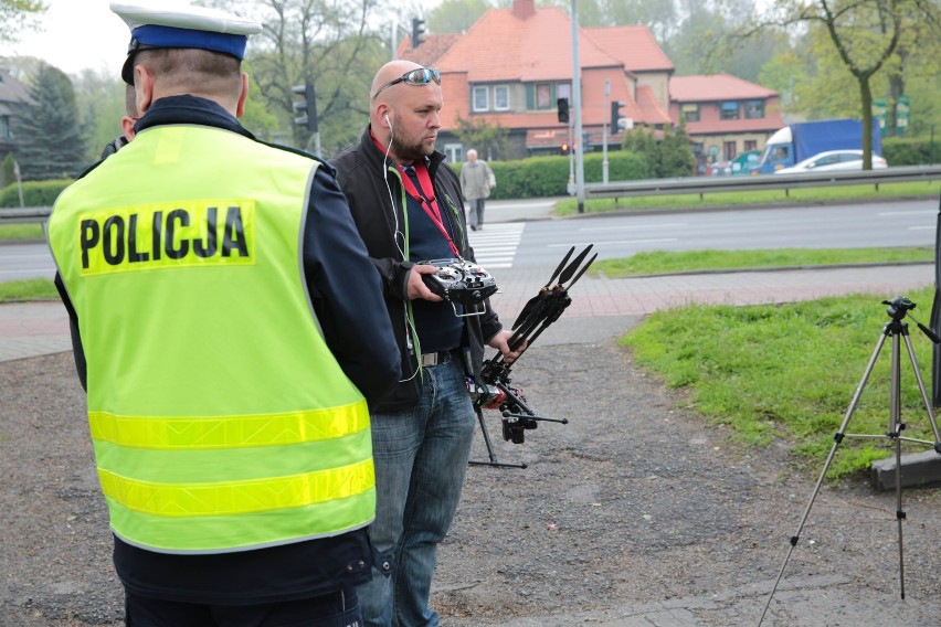 Policyjne testy drona w Katowicach