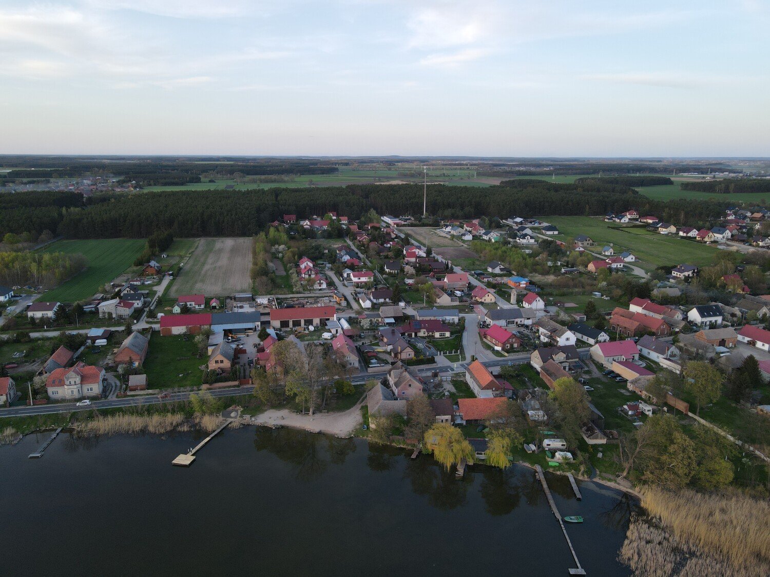 Lubogoszcz Nad Jeziorem S awskim Na Zdj ciach Z Drona Pi knie Tam lubogoszcz-nad-jeziorem-s-awskim-na-zdj-ciach-z-drona-pi-knie-tam