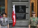 Bielsko-Biała: Odsłonięto dwie pamiątkowe tablice poświęcone Kwiatkowskiej i Piłsudskiemu