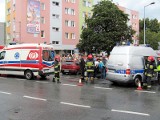 Kalisz: Wypadek na skrzyżowaniu ulic Górnośląskiej i Polnej. Dwie osoby w szpitalu. FILM i ZDJĘCIA