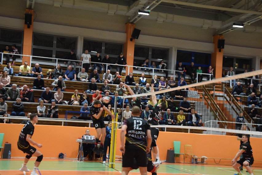 Tubądzin Volley Sieradz pokonał Kasztelana Rozprza 3:0