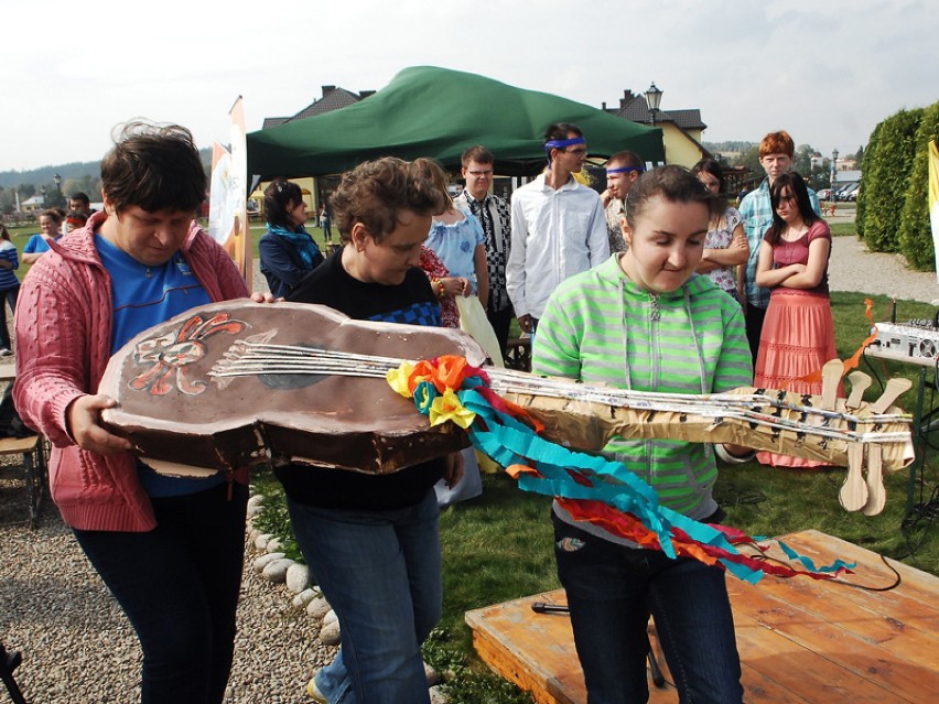 III Festiwal Osób Niepełnosprawnych w Nowym Sączu [ZDJĘCIA]