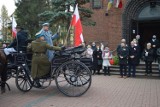 Święto Niepodległości w gminie Pszczółki. Mieszkańcy świętowali wraz z Piłsudskim i legionistami |ZDJĘCIA