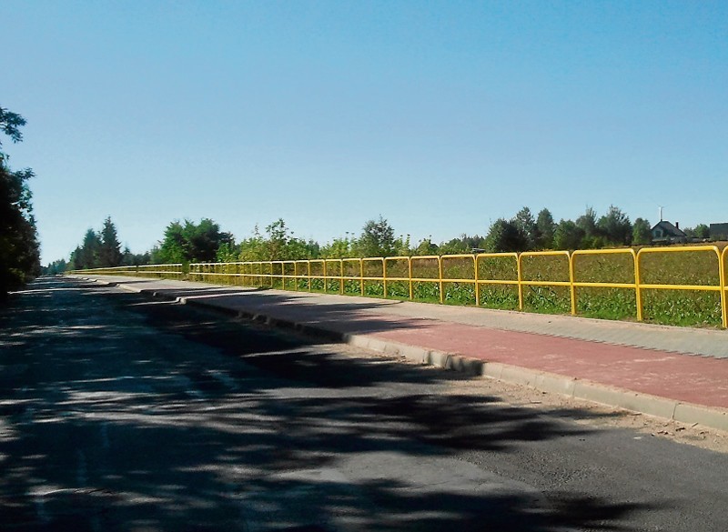 Ścieżka rowerowa przy ulicy Karsznickiej jest już prawie...