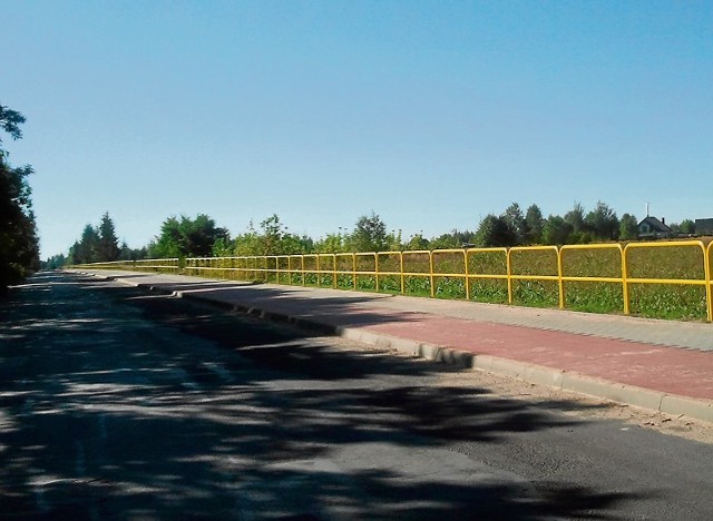 Ścieżka rowerowa przy ulicy Karsznickiej jest już prawie gotowa
