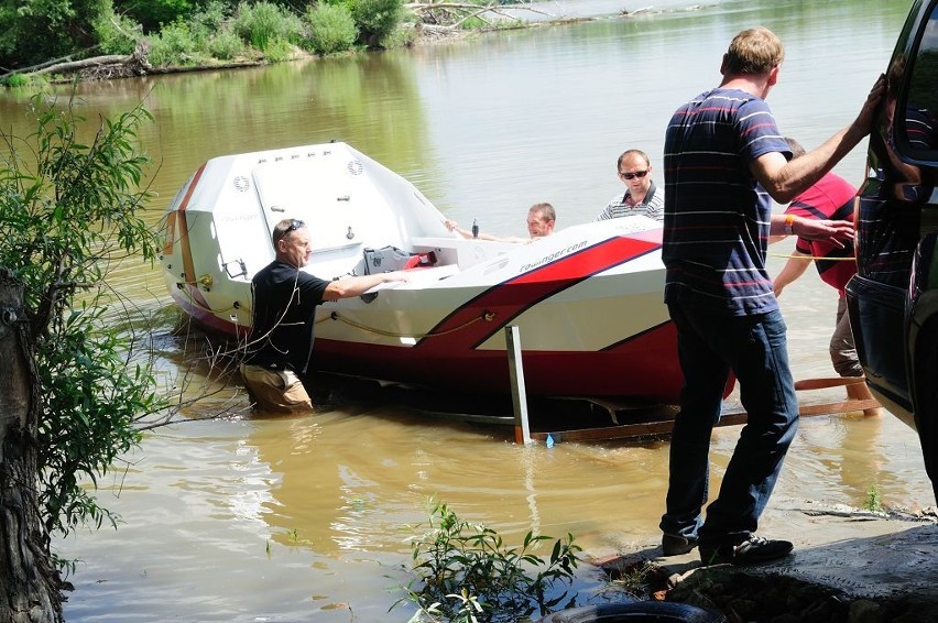 Rowinger 21 - pierwsza oceaniczna łódź wiosłowa zwodowana