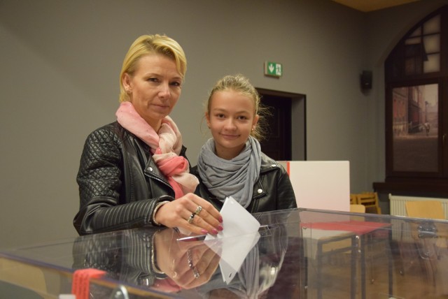 II tura wyborów w Świętochłowicach: Pierwsze dane o frekwencji