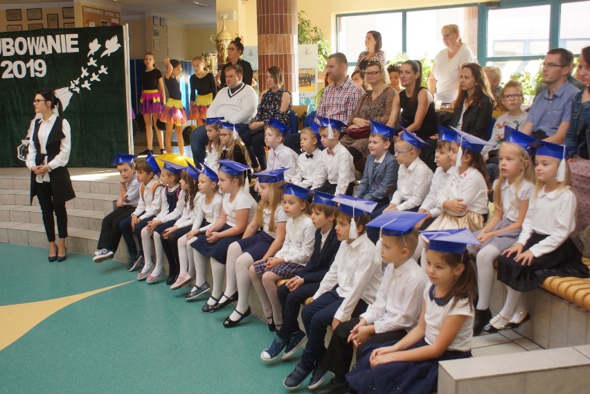 Pasowanie uczniów w Szkole Podstawowej nr 24 w Kaliszu