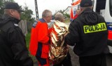 Kuźnia Raciborska: 77-letni grzybiarz zgubił się w lesie. Szukała go policja