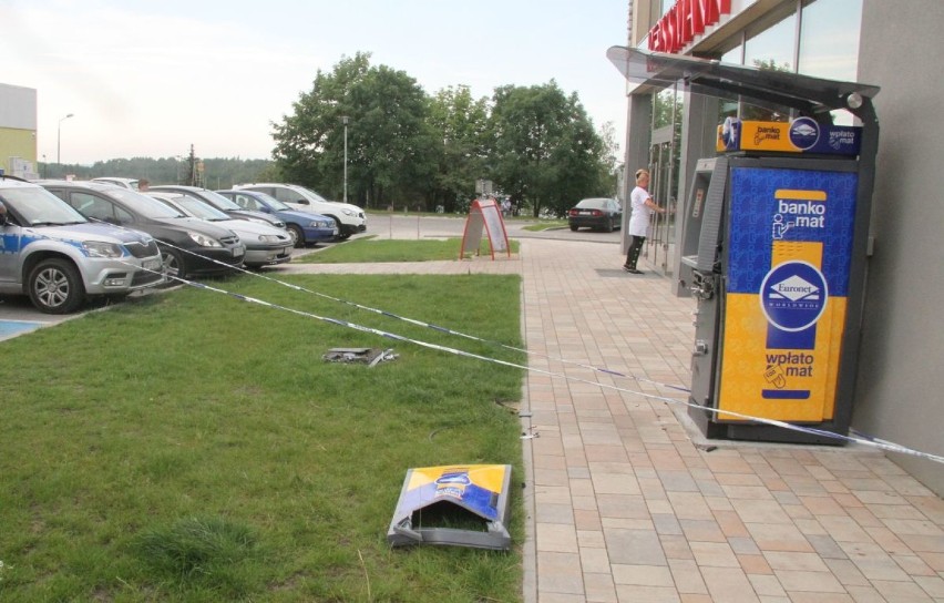 W Kielcach bankomat wysadzony w powietrze. Kasety z pieniędzmi pozostały nienaruszone
