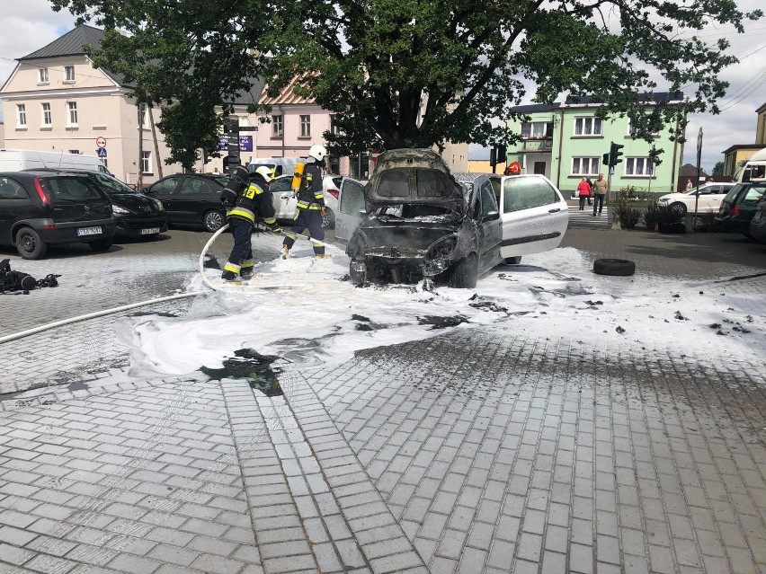 Pożar samochodu w Opatówku