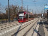W Łodzi tramwaje wróciły na al. Śmigłego-Rydza. Czy MPK wydało instrukcję, zgodnie z którą motorniczowie mają składać tam lusterka?