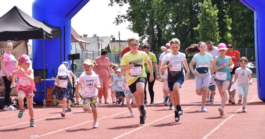 Malbork. Bieg charytatywny dla Kacpra odbył się po raz drugi. Cały czas możesz pomóc młodemu malborczykowi 