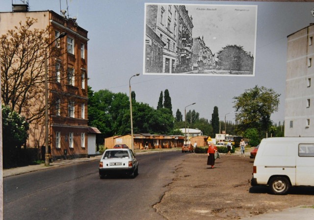 Ulica Niepodległości. Po lewej stronie kamienica, która stoi do dziś. W głębi pawilony, na których miejscu jest obecnie parking przy Biedronce.