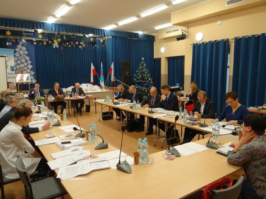 Sesja budżetowa powiatu zduńskowolskiego [zdjęcia]