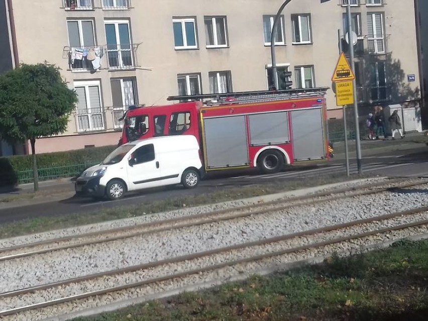 Wypadek na ul. Broniewskiego w Toruniu. Fiat potrącił na...