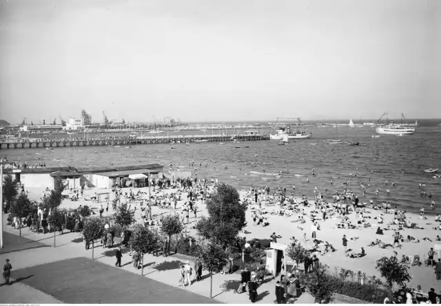 Historyczne zdjęcia Gdyni. Tak wyglądało miasto z morza, perła modernizmu w międzywojniu [ZDJĘCIA]