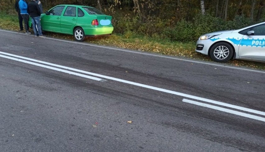 Zderzenie volkswagena z alfą romeo w Krzywczy w powiecie przemyskim. Na szczęście nikt nie został ranny [ZDJĘCIA]