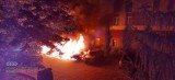 Warszawa. Pożar na Gocławiu. Trzy auta spłonęły doszczętnie. Trwa śledztwo policji