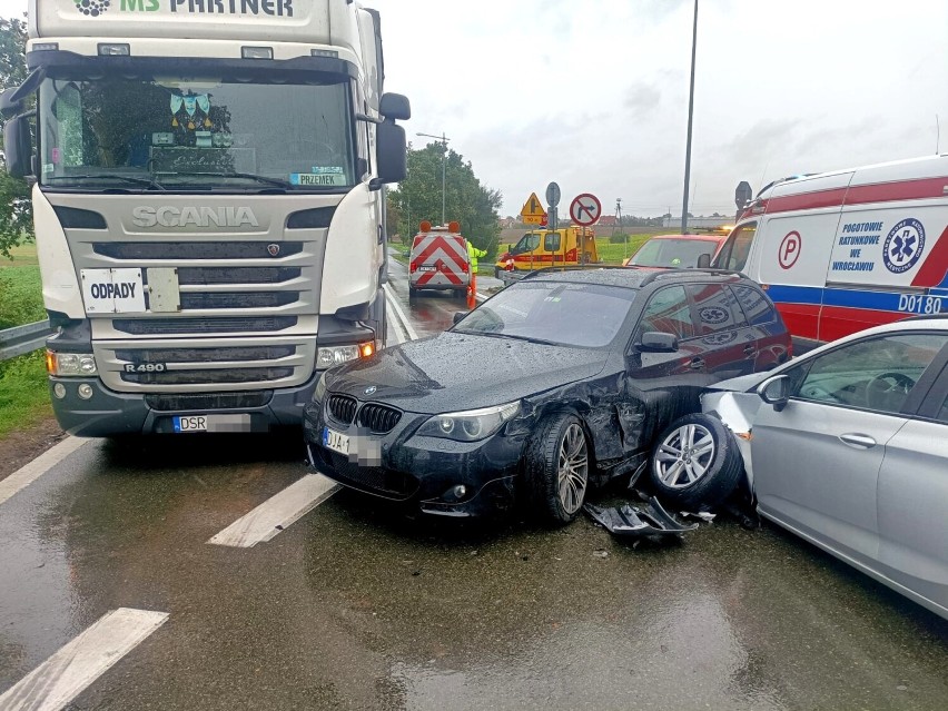 Wypadek na zjeździe z A4 na węźle Kostomłoty 19.09.2022