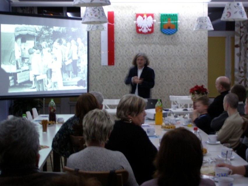 Maciej Kosycarz na spotkaniu autorskim w Chmielnie