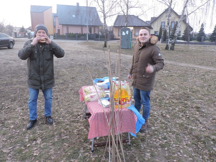 Osiedle Piastowskie rozpoczęło ferie zimowe ogniskiem [ZDJĘCIA]