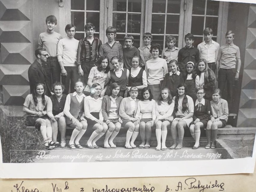 Sieradz w latach 70. Uczniowie Szkoły Podstawowej nr 1