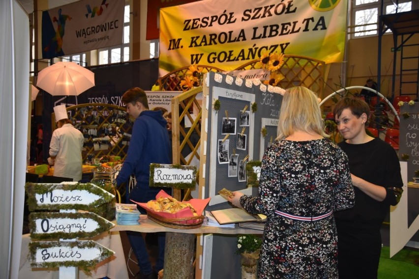 W hali OSiR w Wągrowcu trwają Powiatowe Targi Edukacyjne 